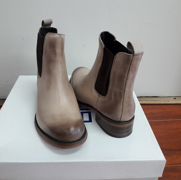 Hardy leather boots - Picture 2 of 2